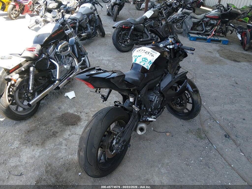 JYARM38Y2SA003577 2025 YAMAHA YZFR7 photo no. 4