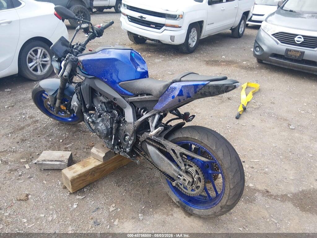 JYARN94E9SA002146 2025 YAMAHA MT09 photo no. 3