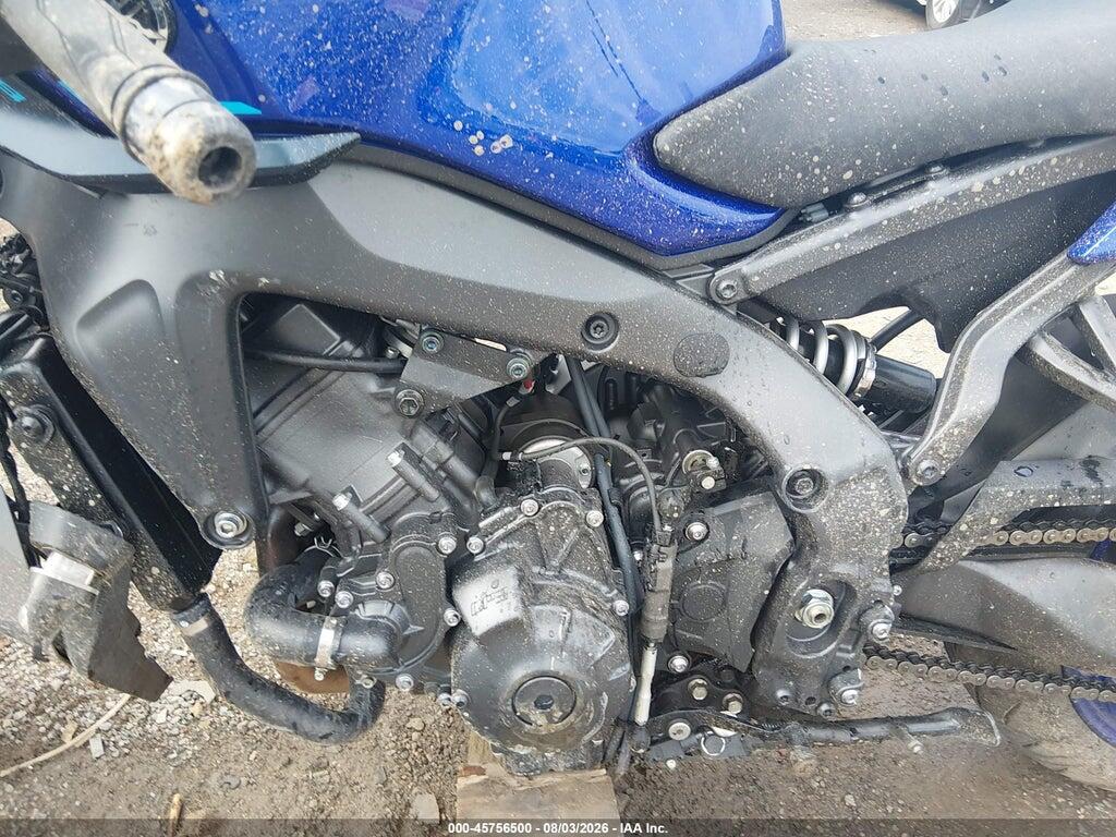JYARN94E9SA002146 2025 YAMAHA MT09 photo no. 9