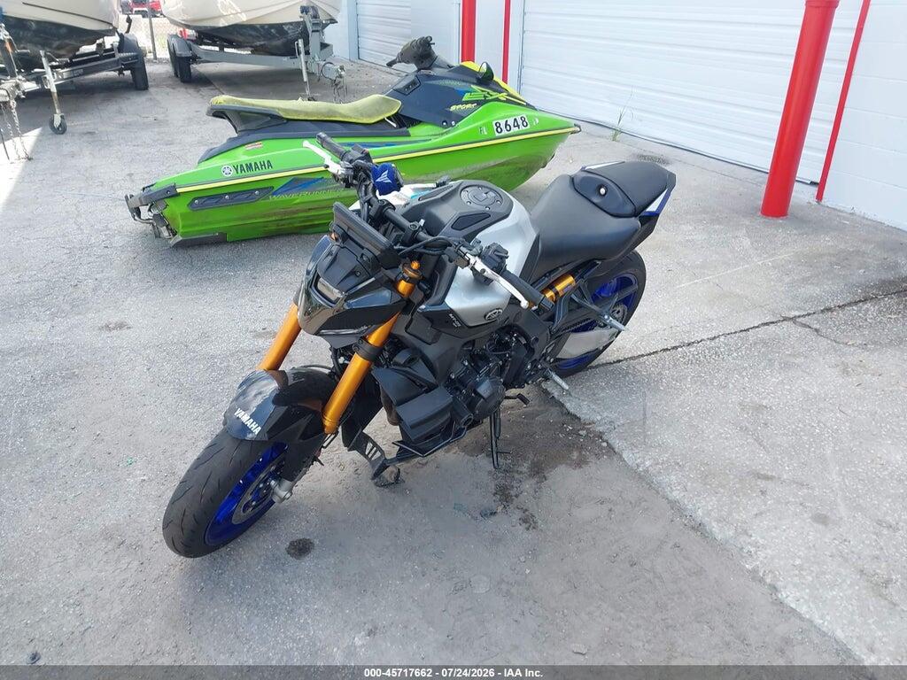 JYARN95E3SA001282 2025 YAMAHA MT09 photo no. 2