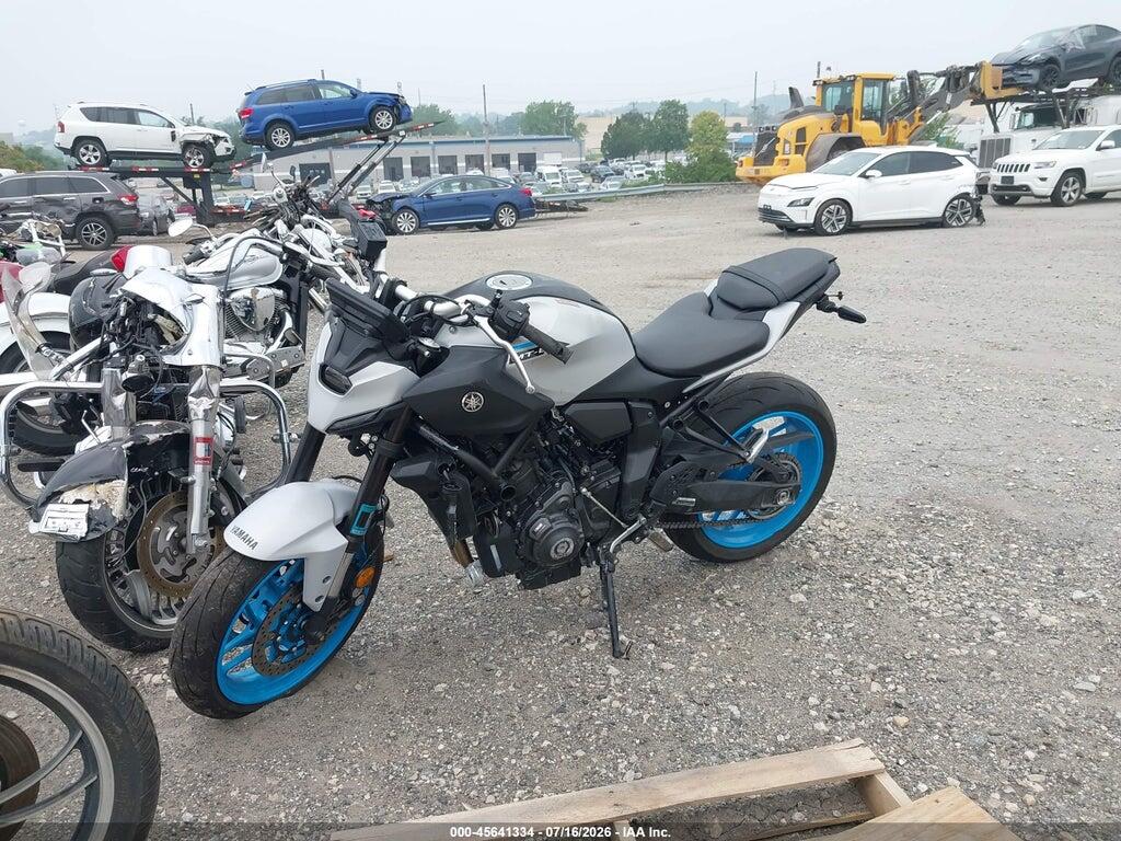 JYARM48E1SA003484 2025 YAMAHA MTN690 photo no. 2