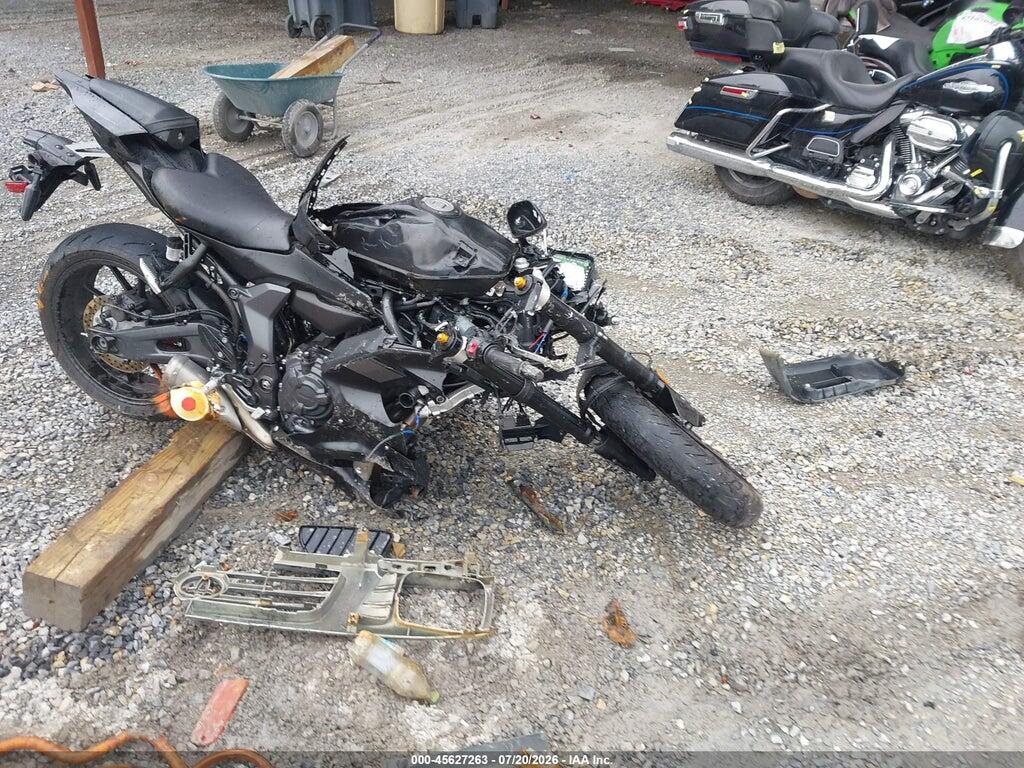 JYARM38E0SA017080 2025 YAMAHA YZFR7 photo no. 1