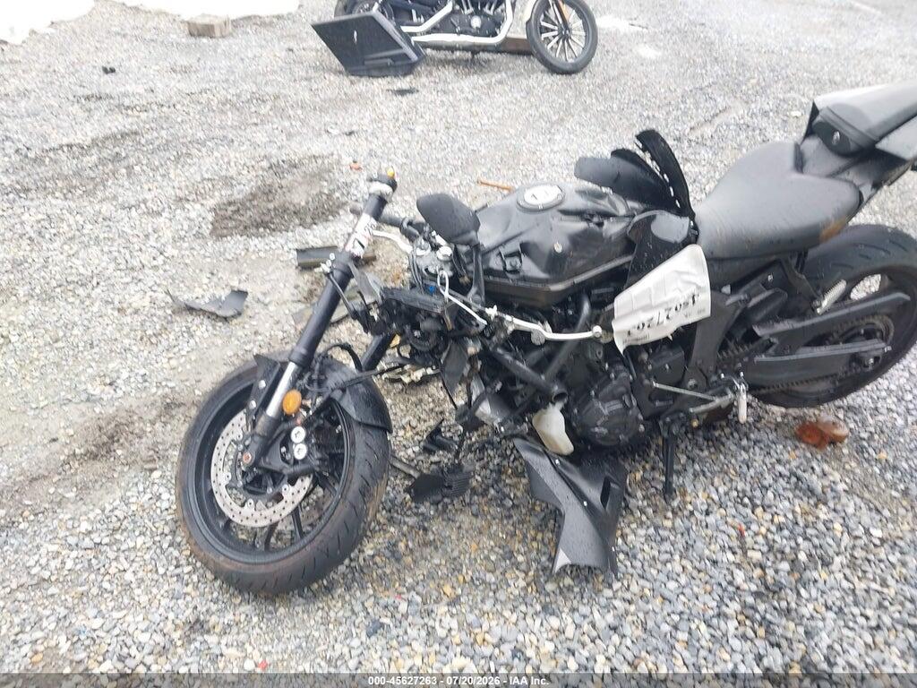 JYARM38E0SA017080 2025 YAMAHA YZFR7 photo no. 2