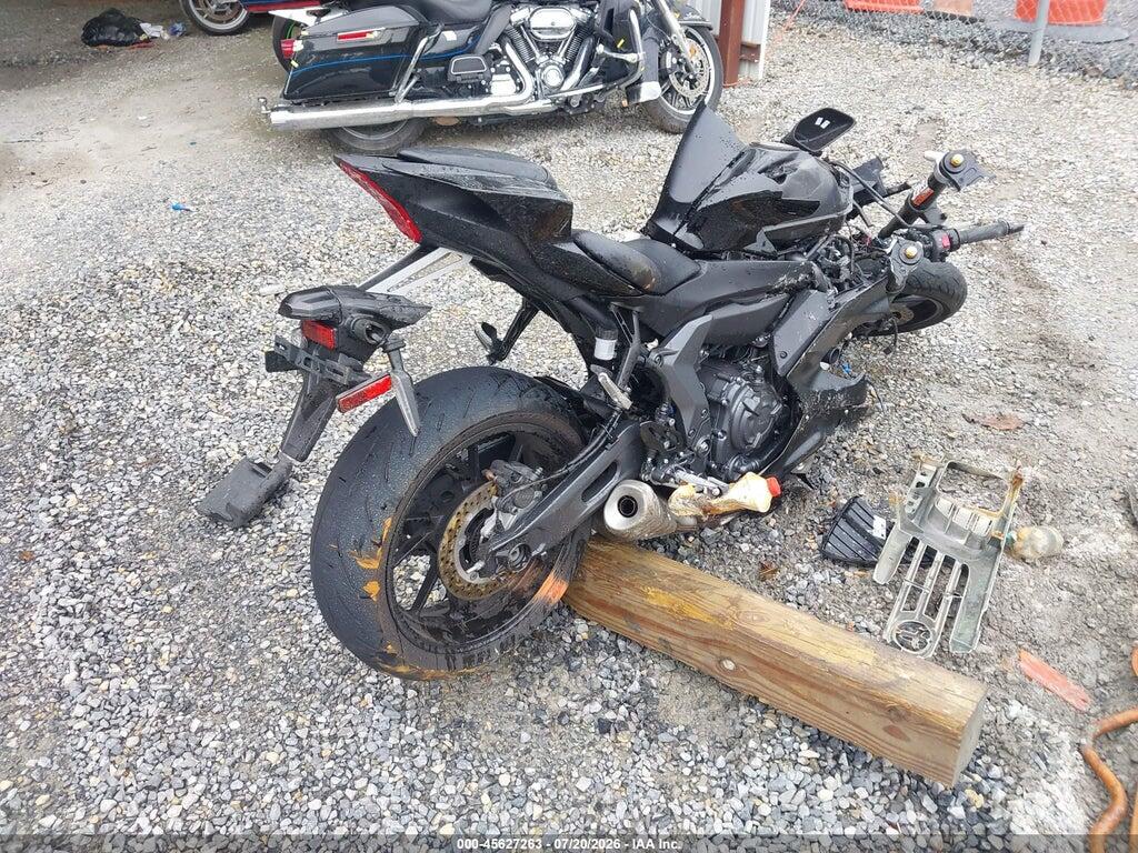 JYARM38E0SA017080 2025 YAMAHA YZFR7 photo no. 4