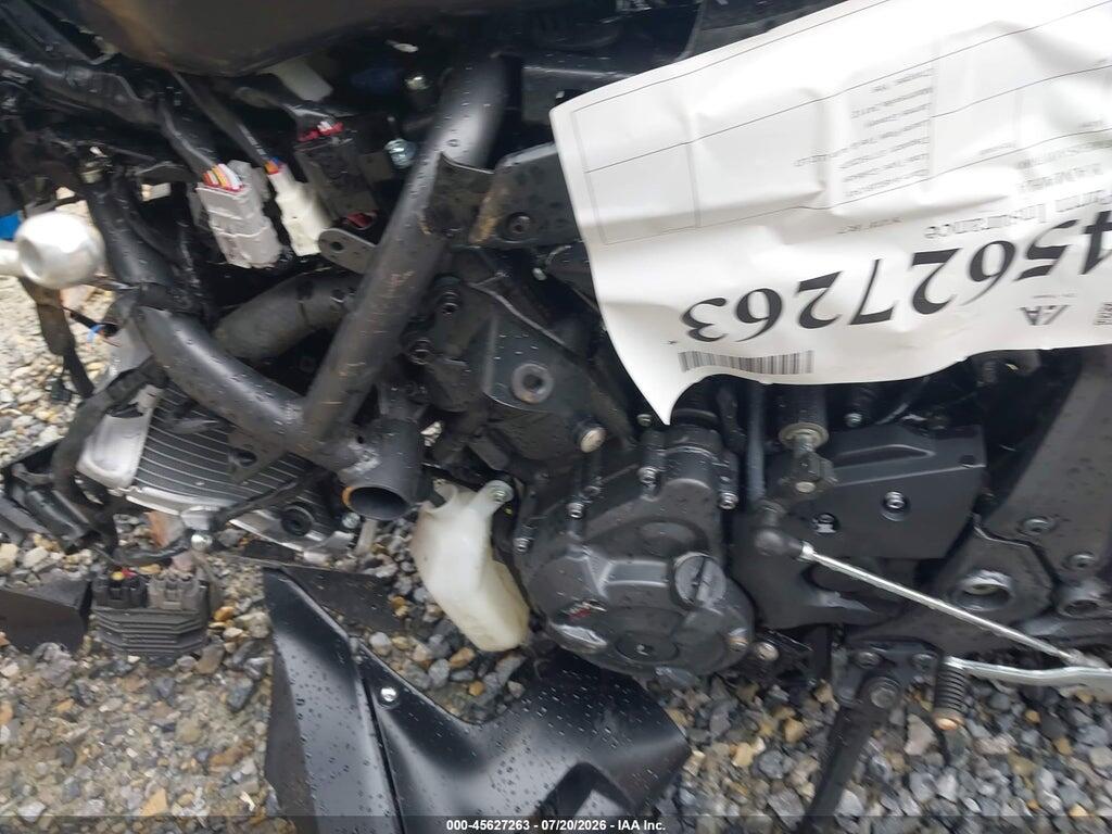 JYARM38E0SA017080 2025 YAMAHA YZFR7 photo no. 9