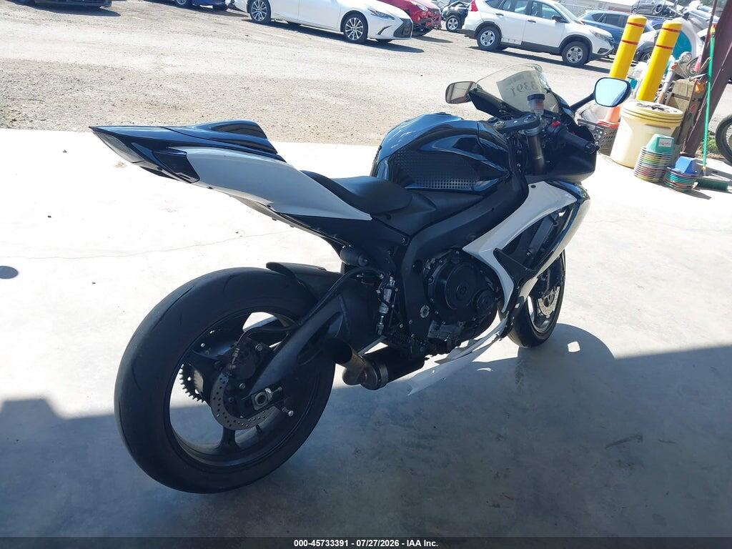 JS1GN7DA172120250 2007 SUZUKI GSX-R600 photo no. 4