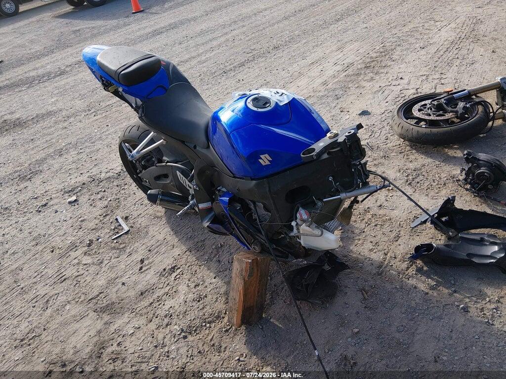 JS1GN7DA272106017 2007 SUZUKI GSX-R600 photo no. 1