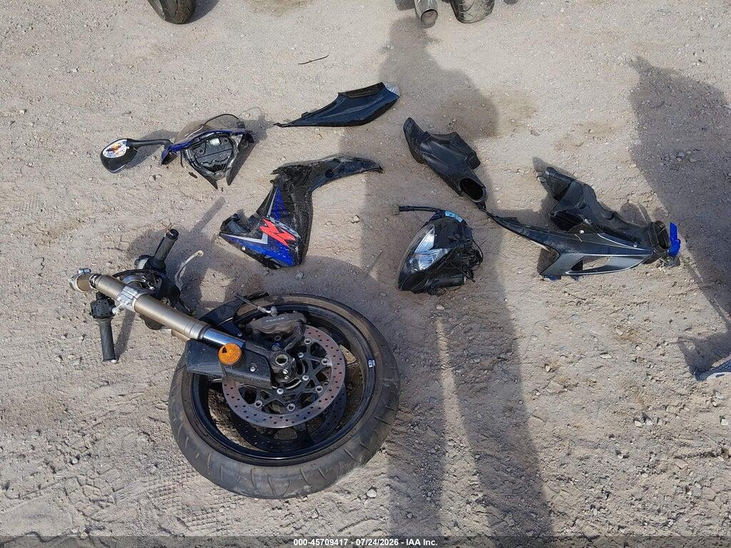 JS1GN7DA272106017 2007 SUZUKI GSX-R600 photo no. 12