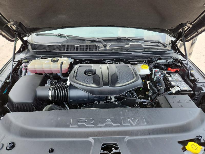 2025 RAM 1500 REBEL — Фото 11 из 12