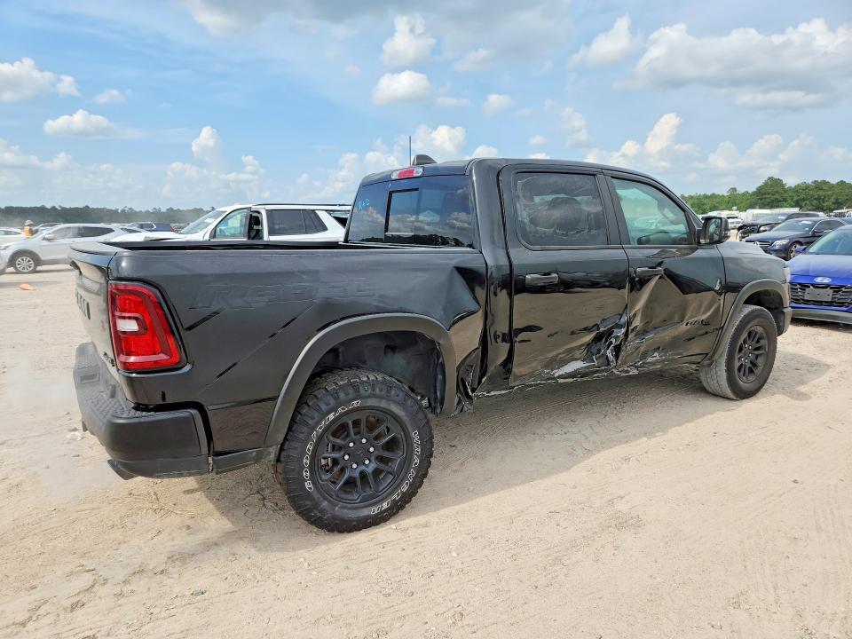 2025 RAM 1500 REBEL — Фото 3 из 12