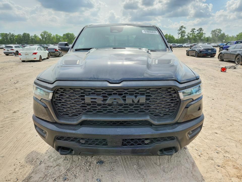 2025 RAM 1500 REBEL — Фото 5 из 12