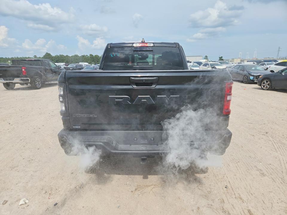 2025 RAM 1500 REBEL — Фото 6 из 12