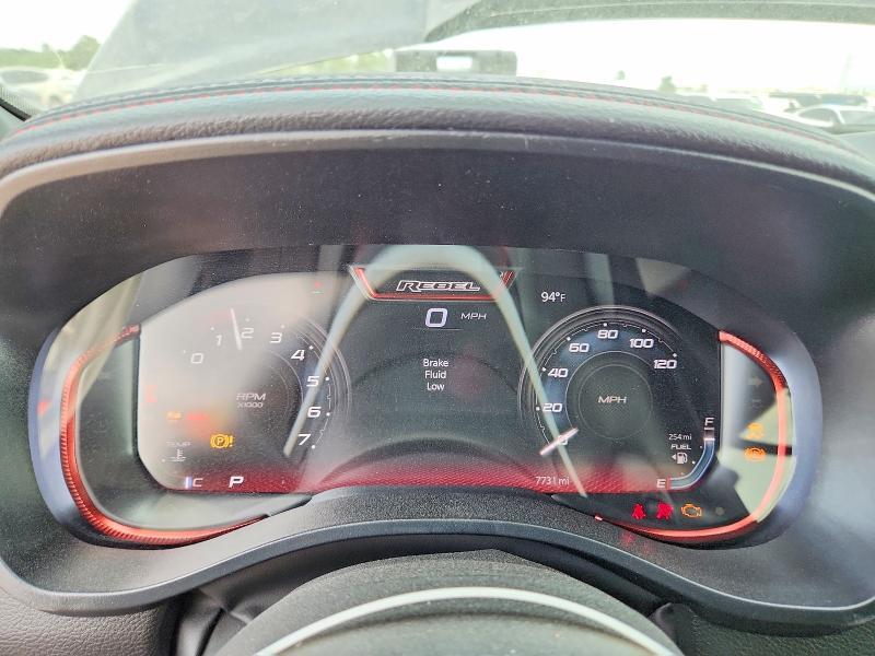 2025 RAM 1500 REBEL — Фото 9 из 12