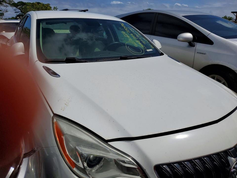 2016 BUICK REGAL — Фото 4 из 12