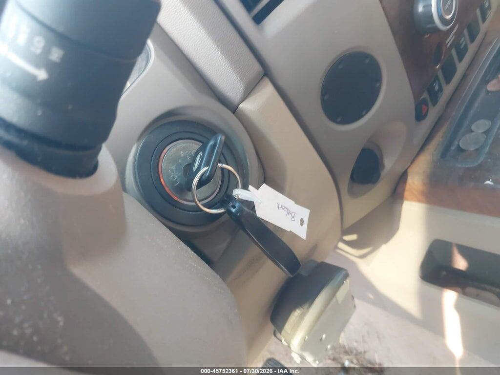 1N6BA07D28N326618 2008 NISSAN TITAN photo no. 11