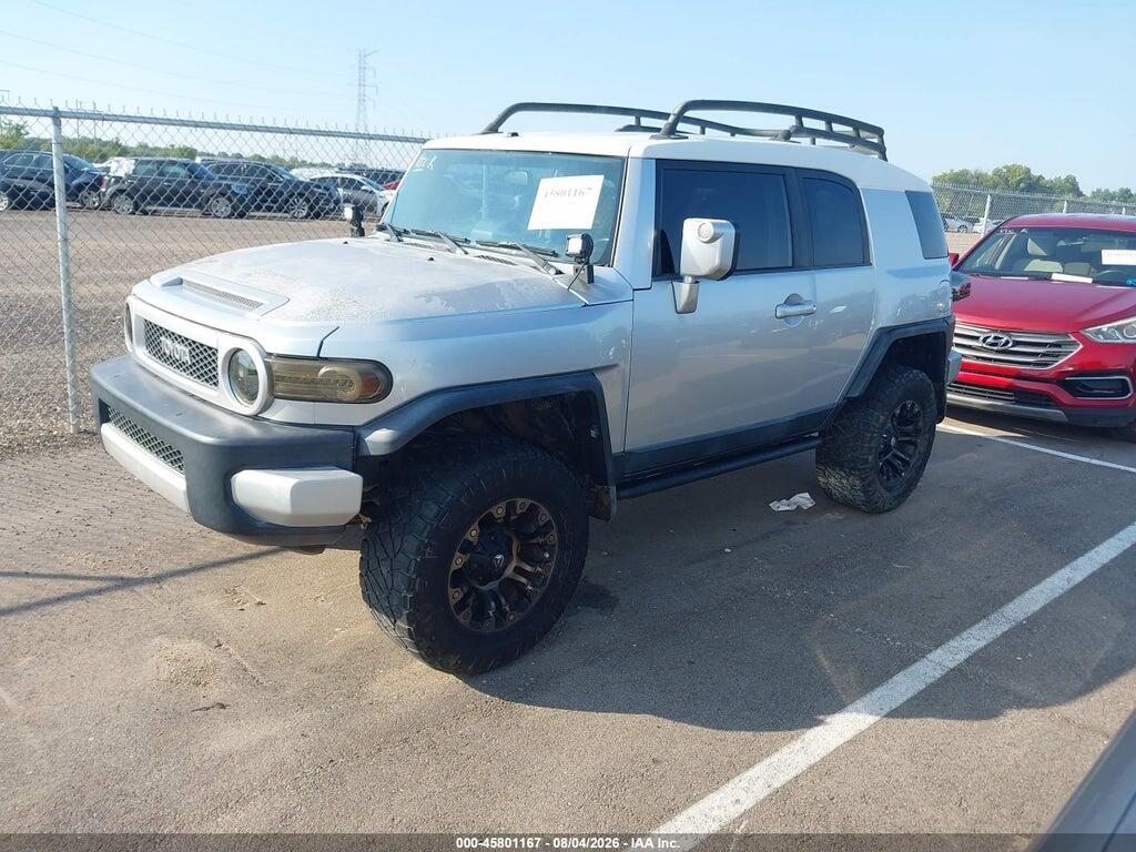JTEBU11F770045285 2007 TOYOTA FJ CRUISER photo no. 2
