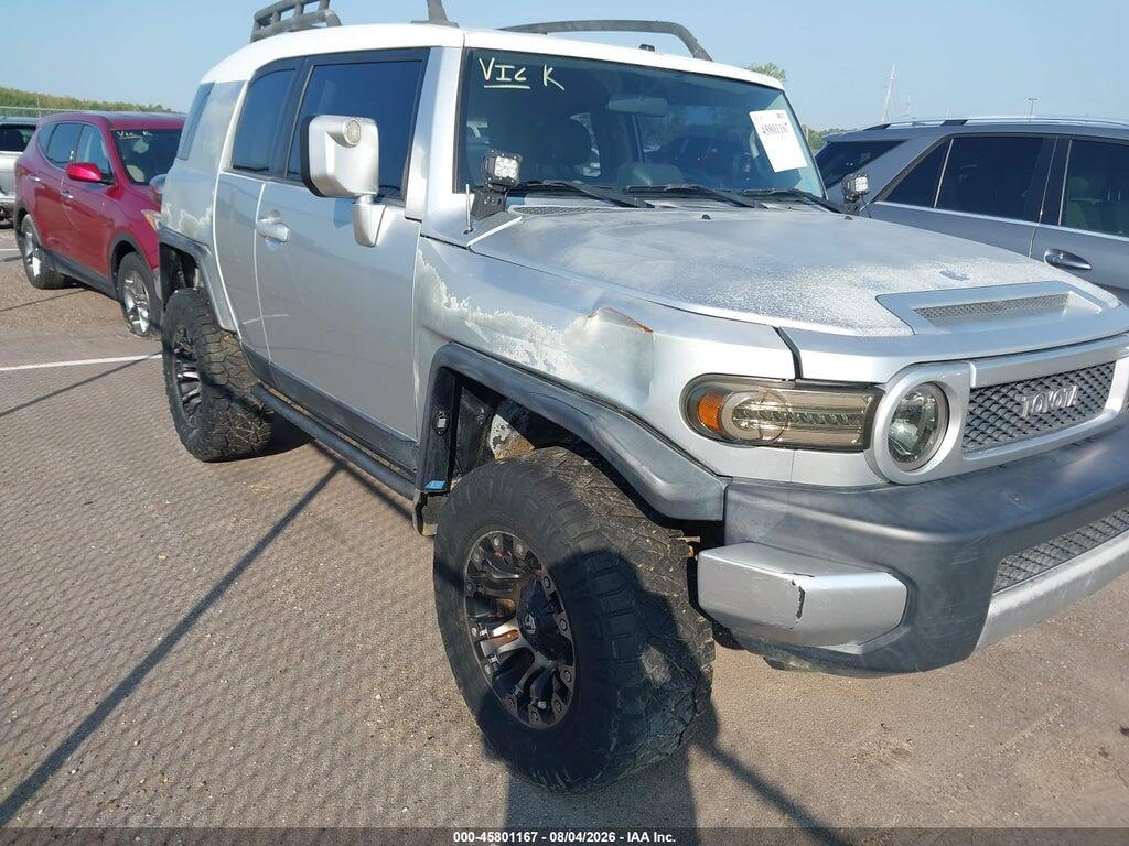JTEBU11F770045285 2007 TOYOTA FJ CRUISER photo no. 6
