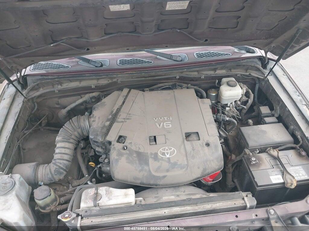 JTEZU11F670008498 2007 TOYOTA FJ CRUISER photo no. 10