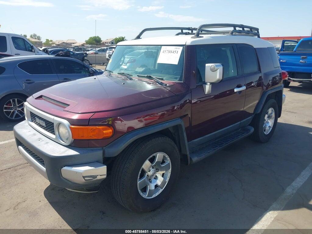 JTEZU11F670008498 2007 TOYOTA FJ CRUISER photo no. 2