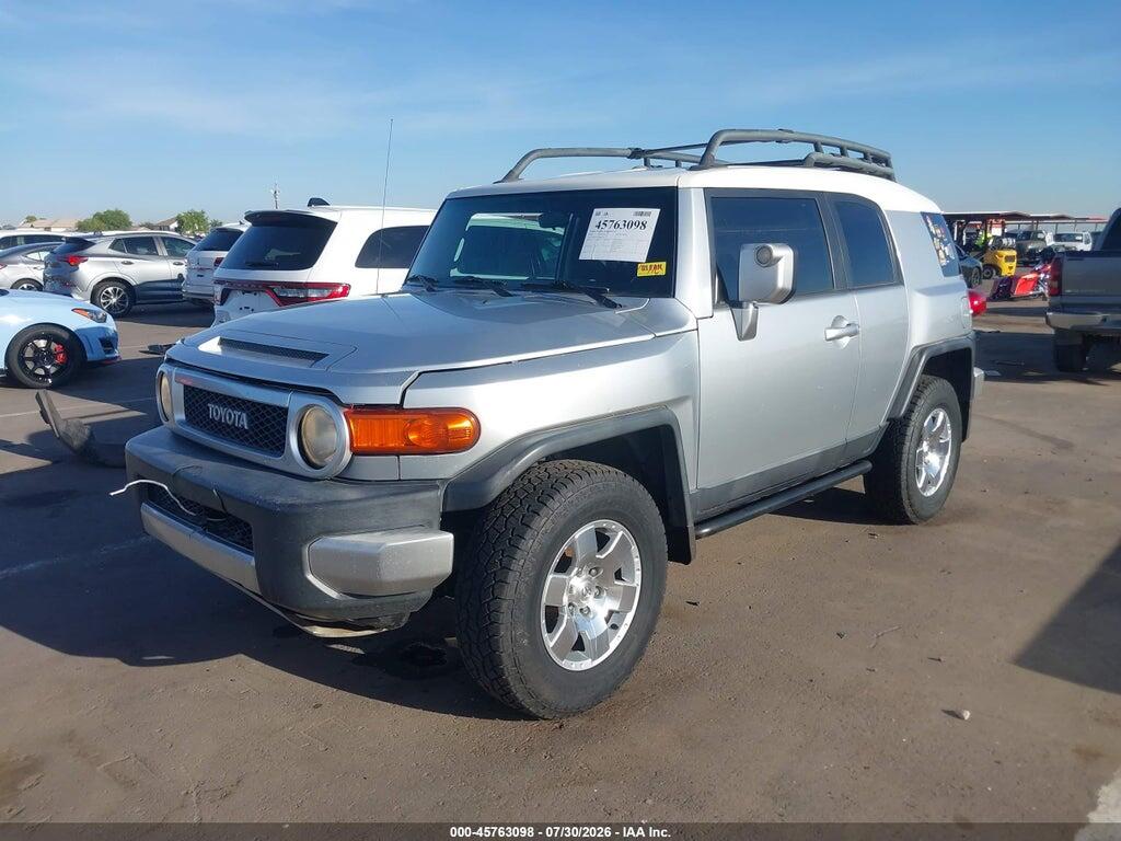 JTEZU11F370001573 2007 TOYOTA FJ CRUISER photo no. 2