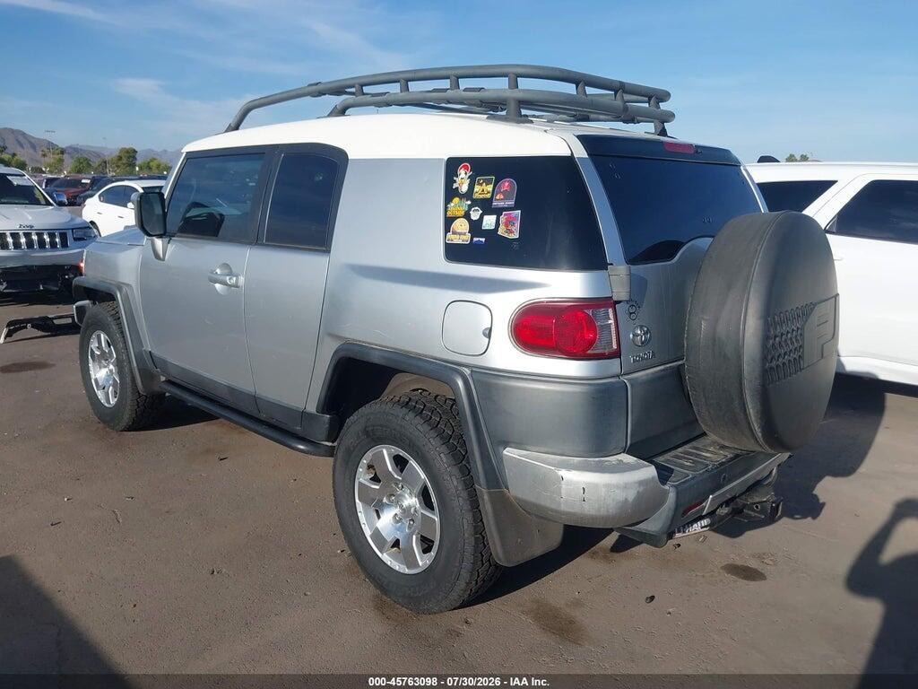 JTEZU11F370001573 2007 TOYOTA FJ CRUISER photo no. 3