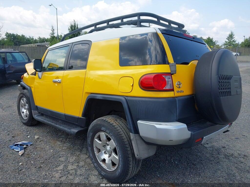 JTEBU11F470018853 2007 TOYOTA FJ CRUISER photo no. 3