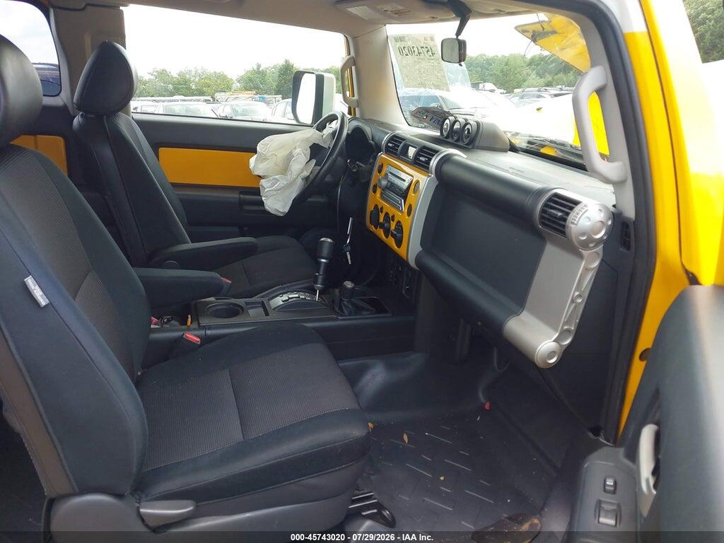 JTEBU11F470018853 2007 TOYOTA FJ CRUISER photo no. 5
