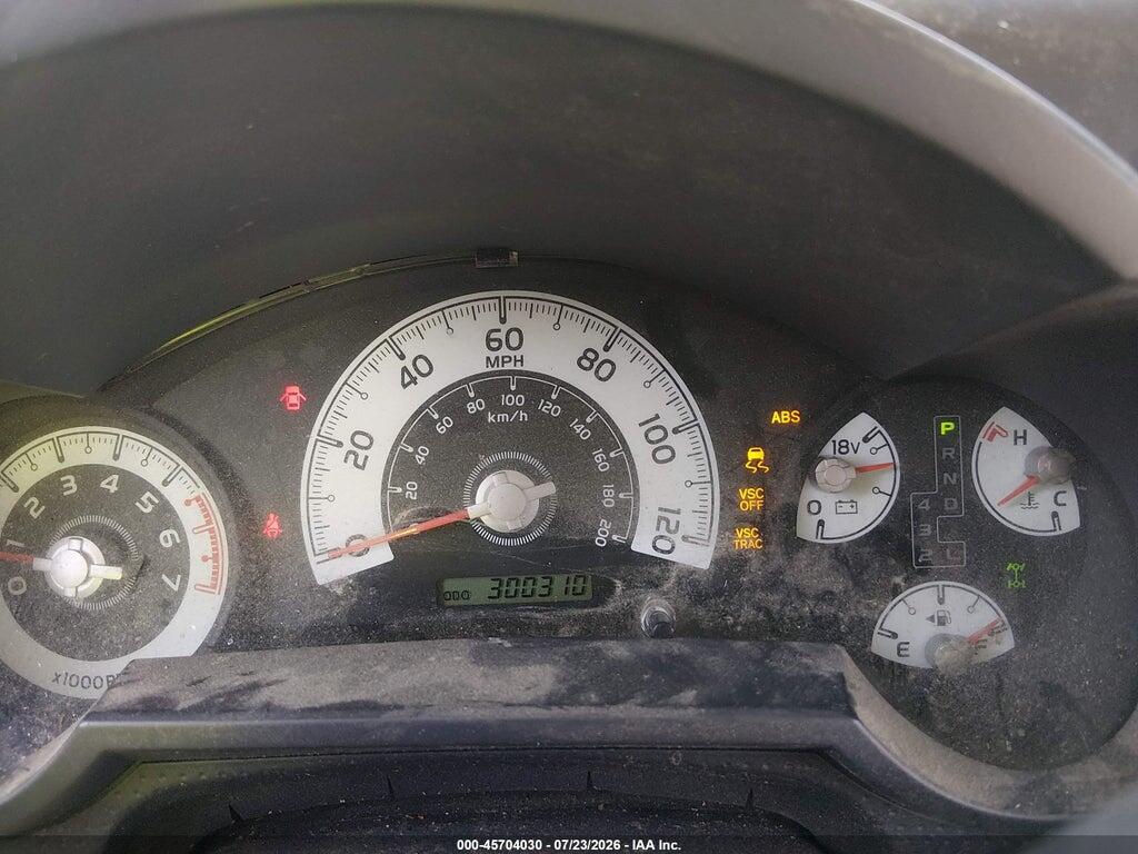 JTEBU11FX70088793 2007 TOYOTA FJ CRUISER photo no. 7