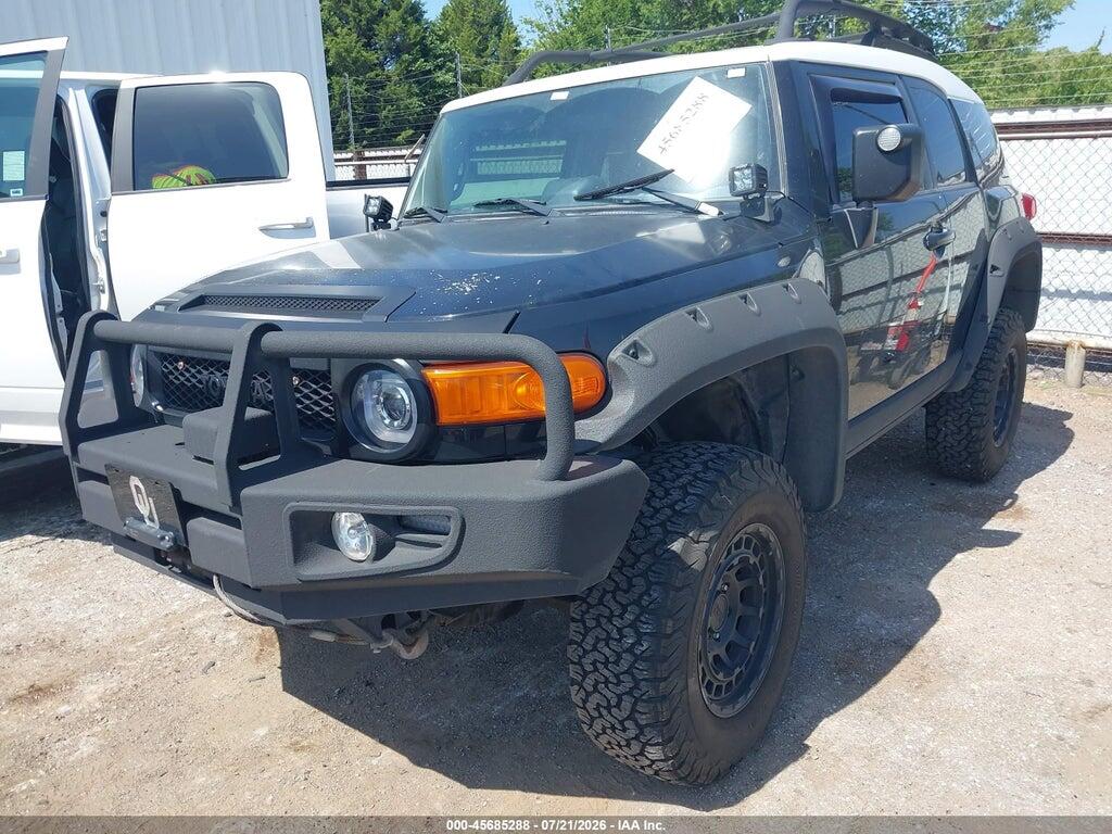 JTEBU11F070016520 2007 TOYOTA FJ CRUISER photo no. 2