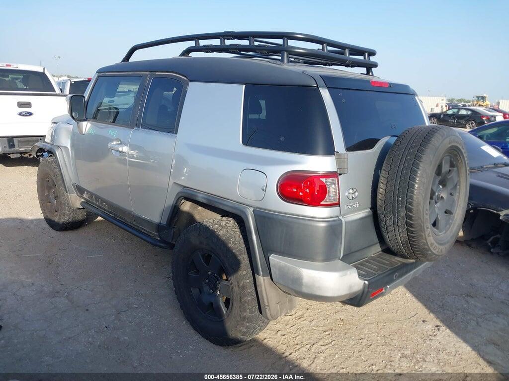 JTEBU11F370022554 2007 TOYOTA FJ CRUISER photo no. 3