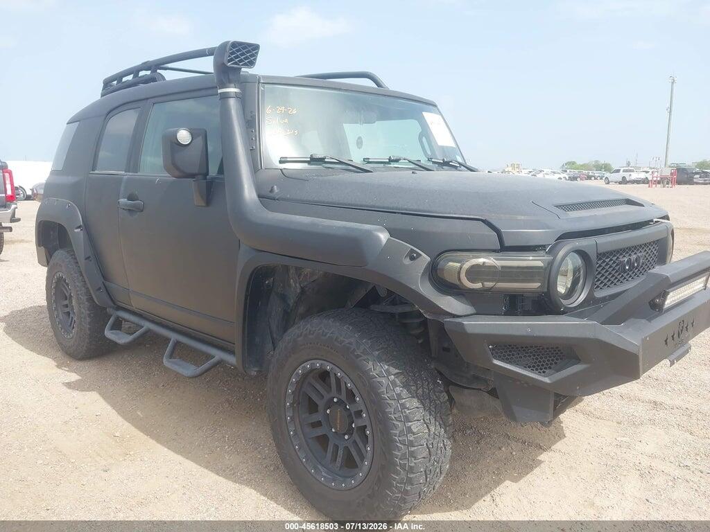 JTEZU11FX70018578 2007 TOYOTA FJ CRUISER photo no. 1