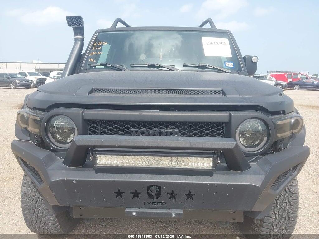 JTEZU11FX70018578 2007 TOYOTA FJ CRUISER photo no. 12