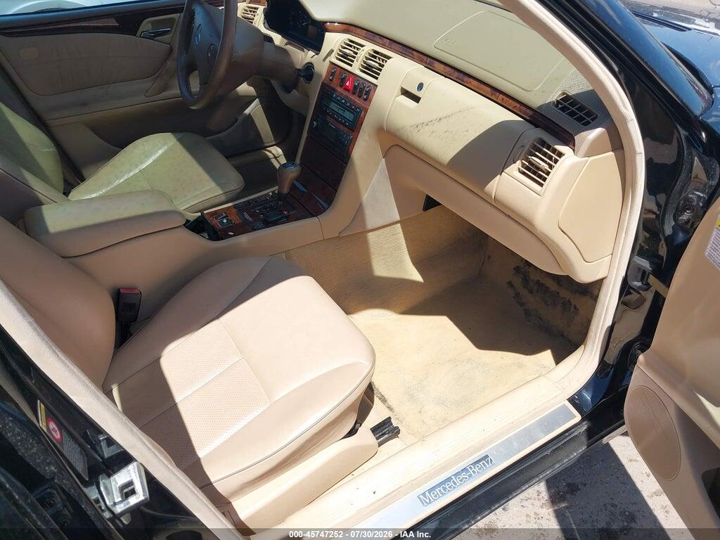 WDBJF83J3YX041567 2000 MERCEDES-BENZ E 430 photo no. 5