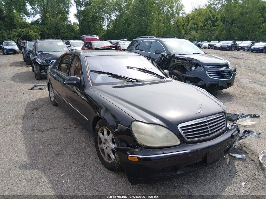 2000 MERCEDES-BENZ S 500 WDBNG75JXYA097059