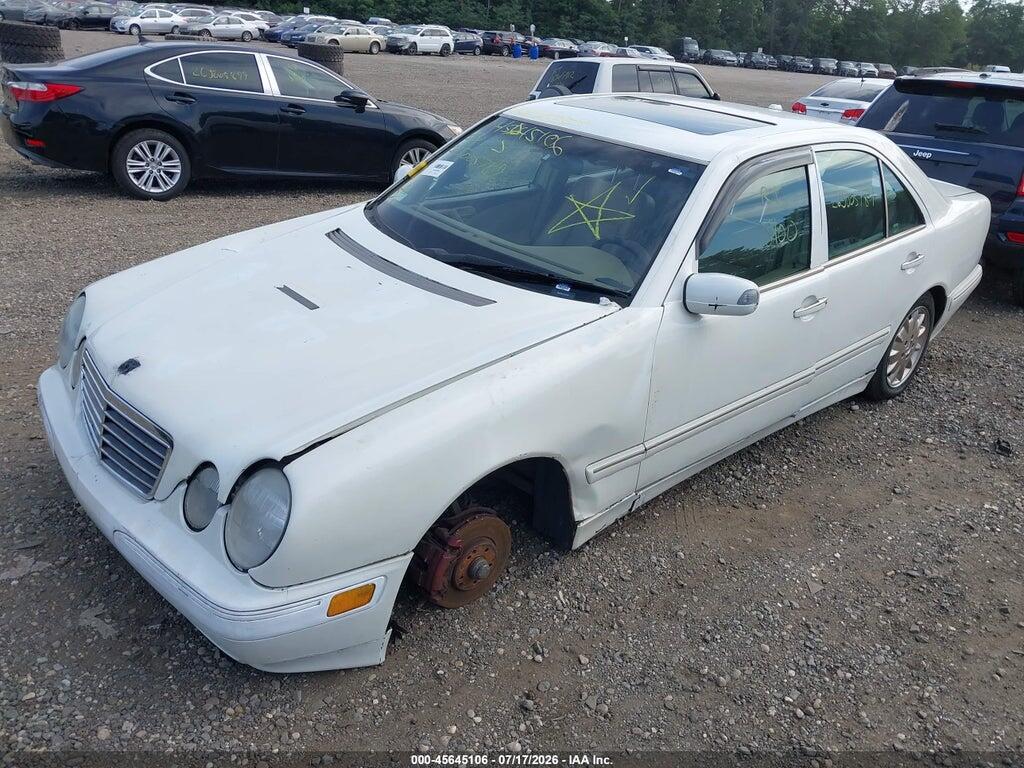 WDBJF65J1YB161947 2000 MERCEDES-BENZ E 320 photo no. 2