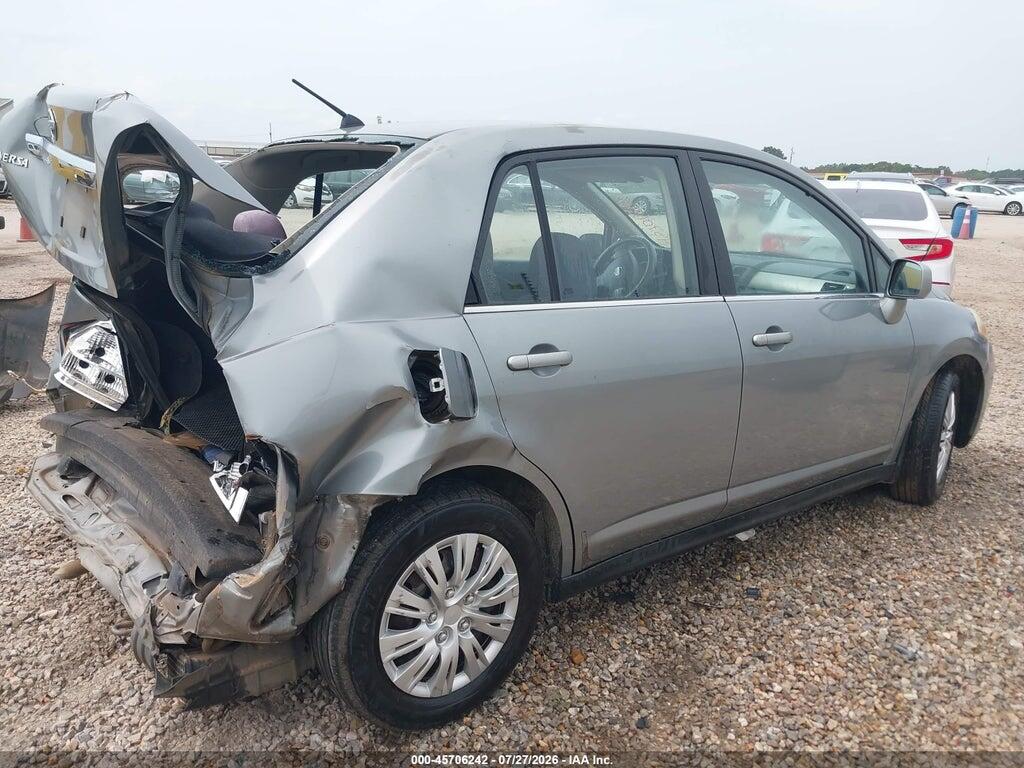 3N1BC11E18L352845 2008 NISSAN VERSA photo no. 4