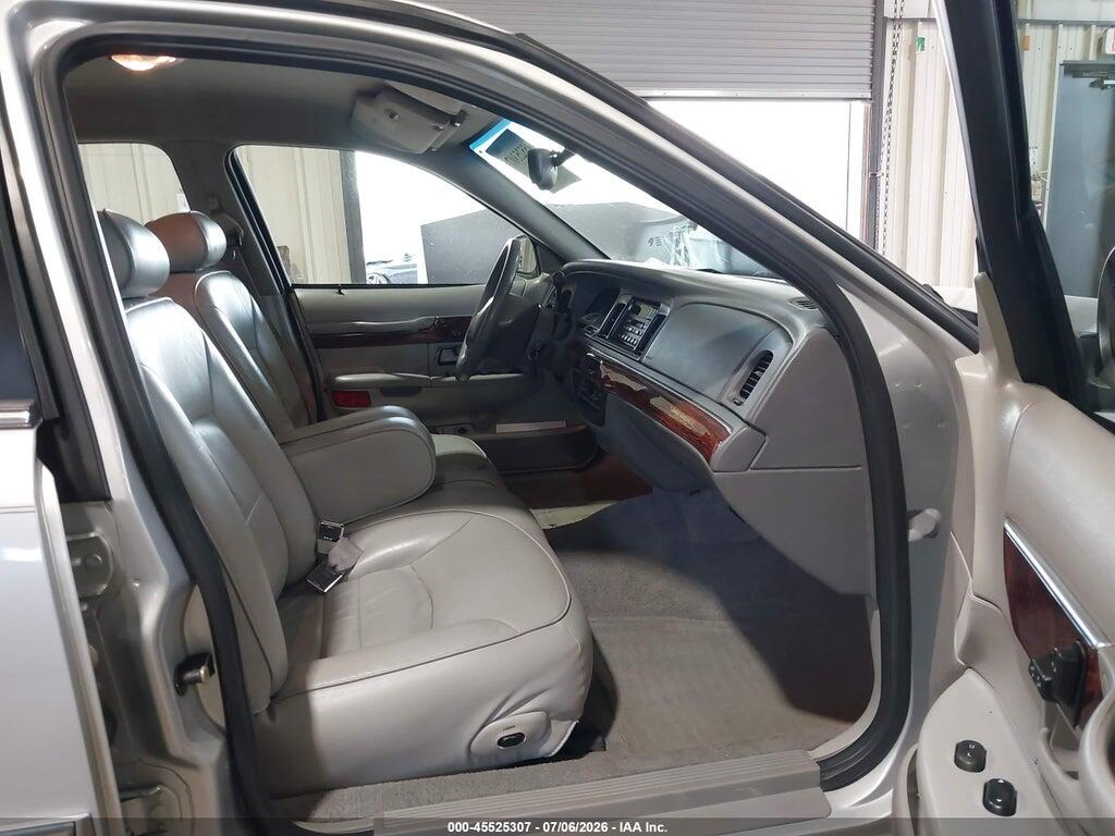 2MEFM75W8YX737754 2000 MERCURY GRAND MARQUIS photo no. 5