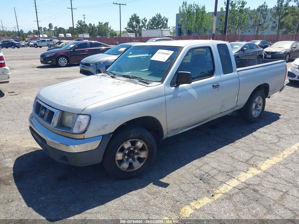 1N6DD26SXYC417935 2000 NISSAN FRONTIER photo no. 2