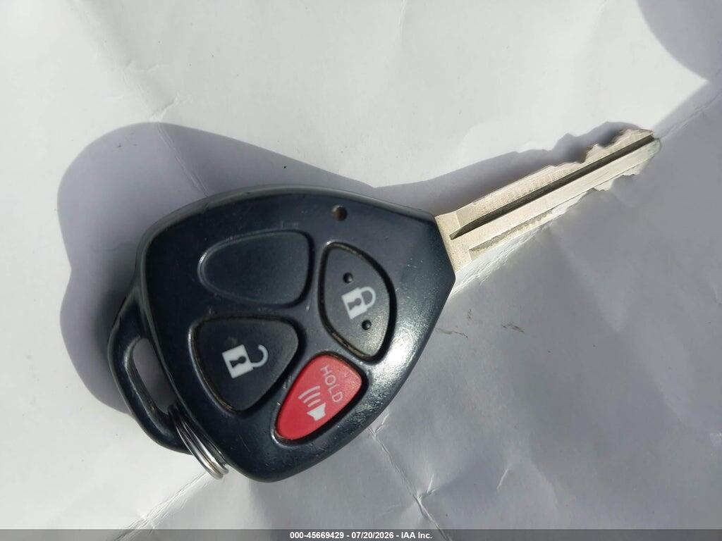 JTKDE167180241647 2008 SCION TC photo no. 11