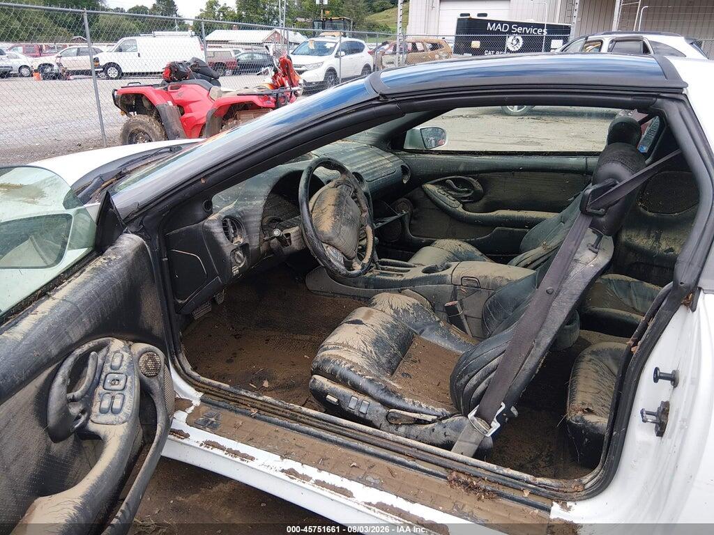 2G2FV22G4Y2107911 2000 PONTIAC FIREBIRD photo no. 5