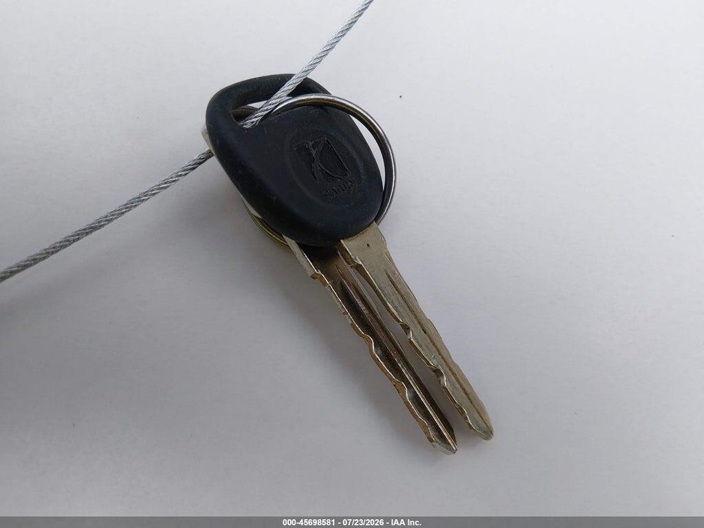 1G8ZN1288YZ189564 2000 SATURN SC1 photo no. 11