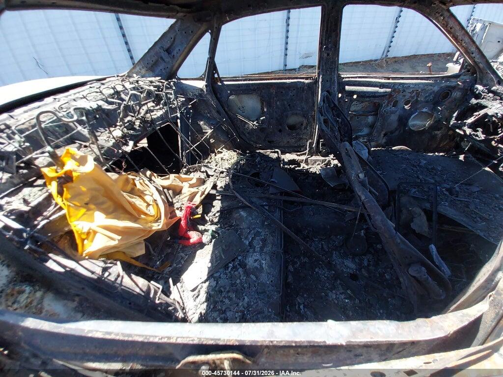 4T1BF28B7YU066683 2000 TOYOTA AVALON photo no. 8