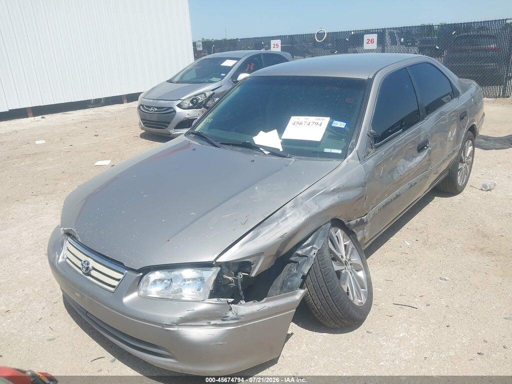 4T1BF22K2YU100991 2000 TOYOTA CAMRY photo no. 2
