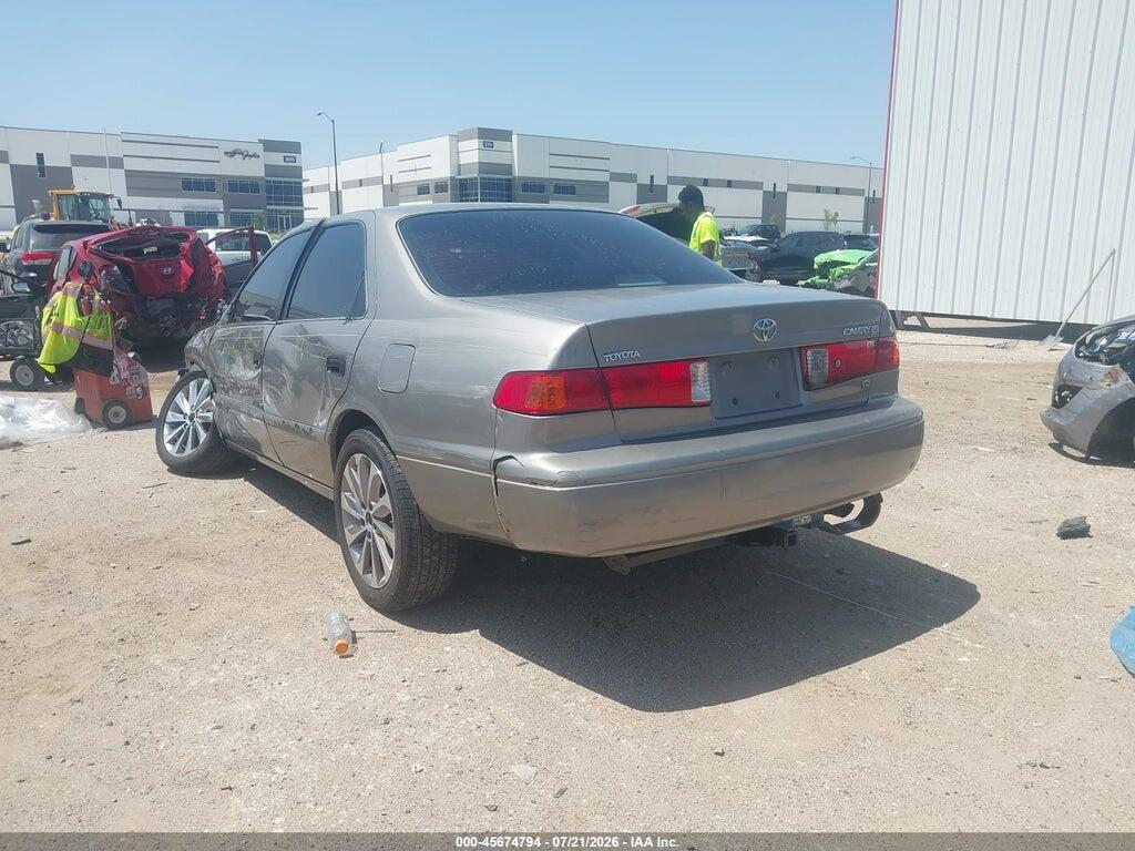 4T1BF22K2YU100991 2000 TOYOTA CAMRY photo no. 3