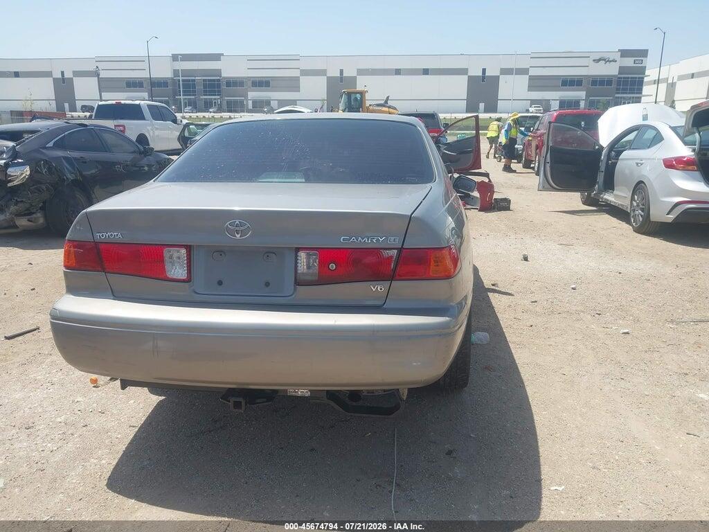 4T1BF22K2YU100991 2000 TOYOTA CAMRY photo no. 4