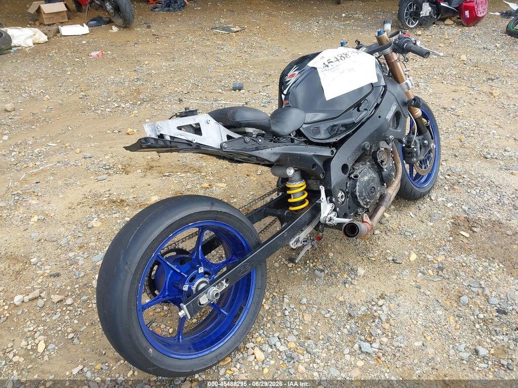 JS1GT77A682102779 2008 SUZUKI GSX-R1000 photo no. 4
