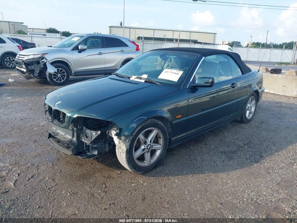 WBABS33403PG90220 2003 BMW 325CI photo no. 2