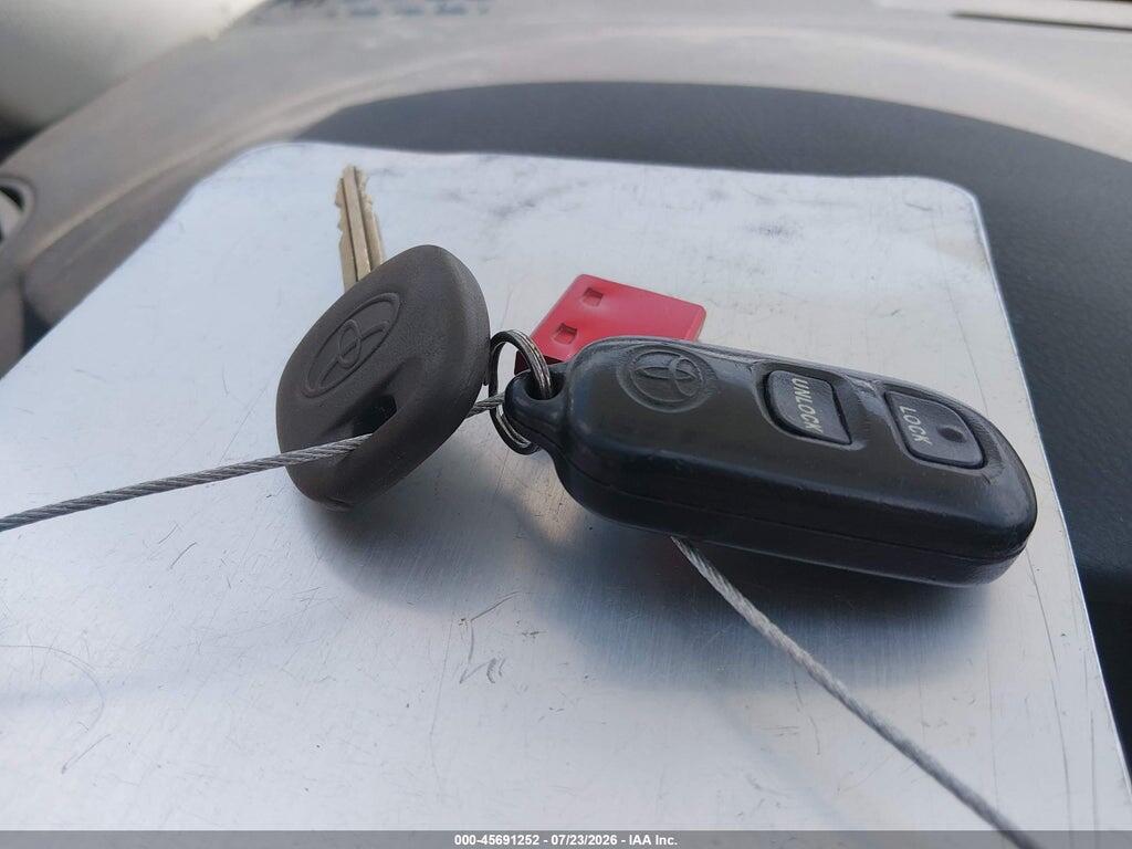 2T1BR32E78C904504 2008 TOYOTA COROLLA photo no. 11