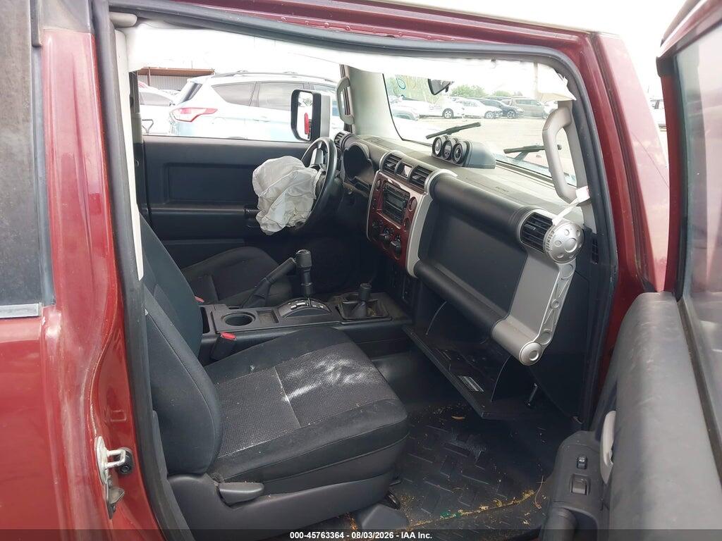 JTEBU11F58K048398 2008 TOYOTA FJ CRUISER photo no. 5