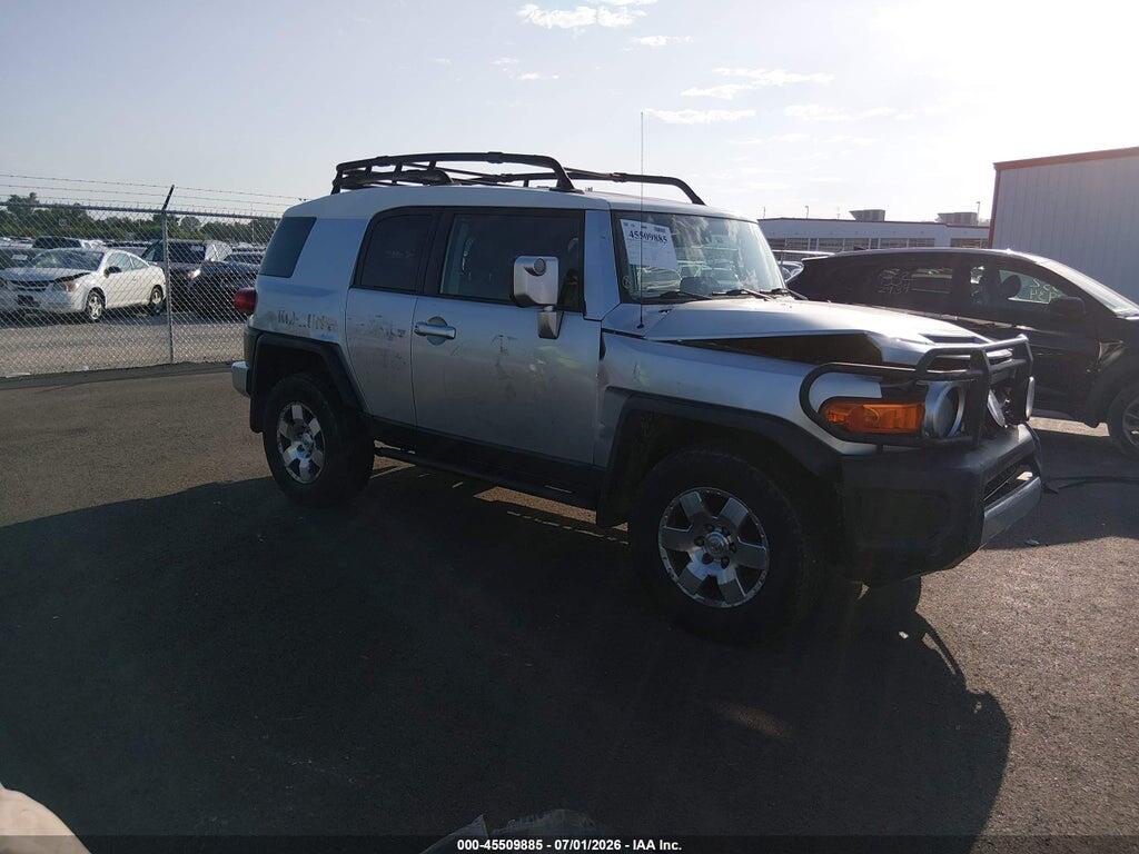 JTEBU11FX8K052513 2008 TOYOTA FJ CRUISER photo no. 1